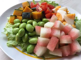 スイカと夏野菜のコブサラダ